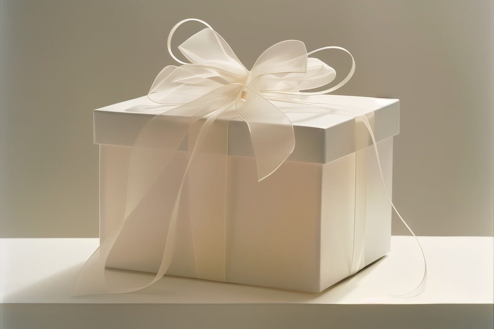 Luxury Candle Gifts: Illuminating Moments of Elegance and Joy