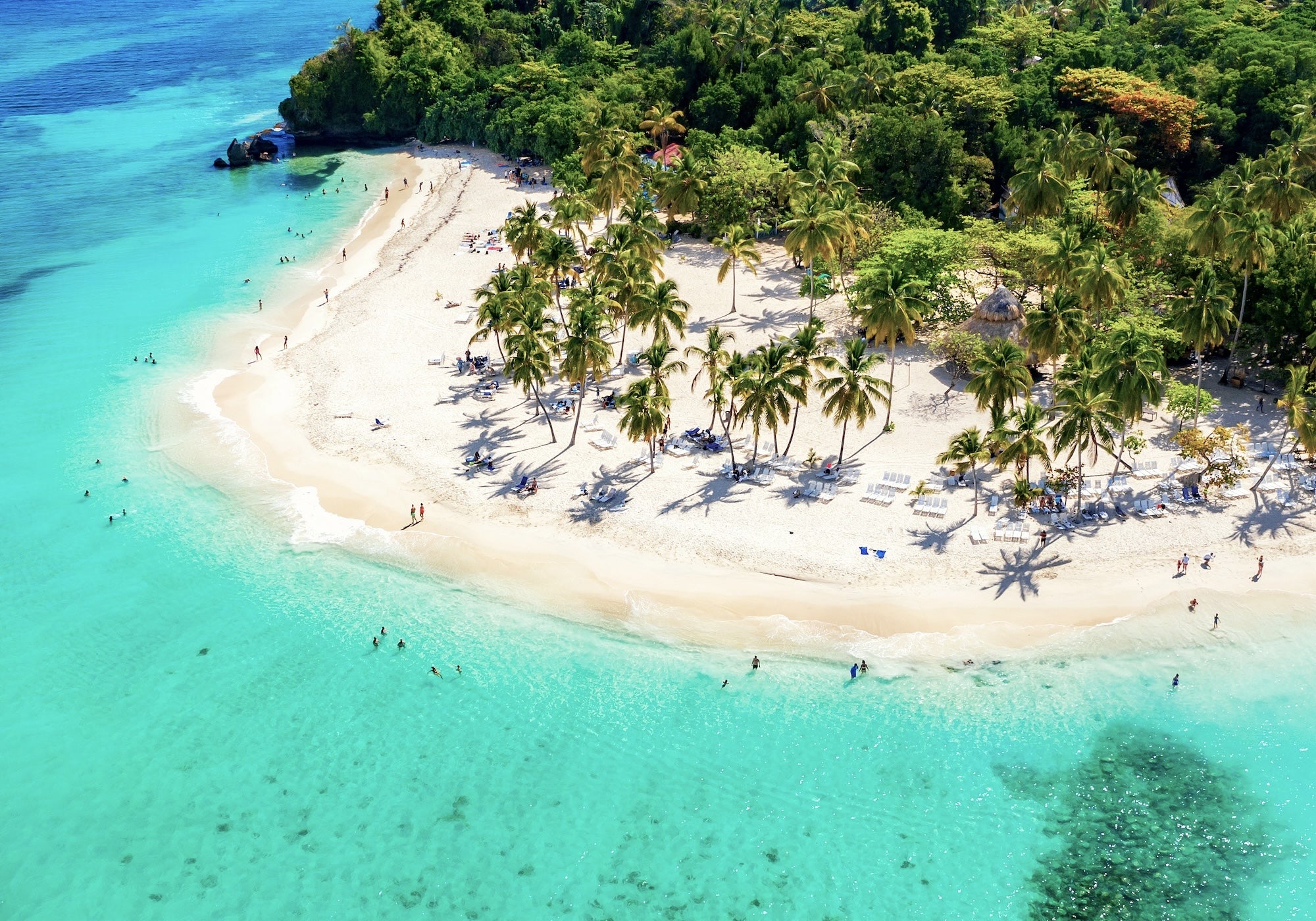 Aerial image of a beach in Aruba.